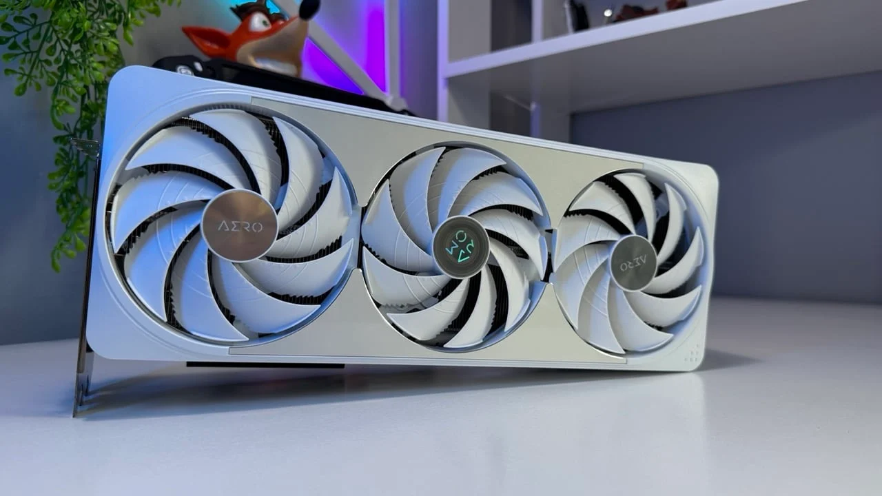 Gigabyte RTX 5070 TI Aero OC评论